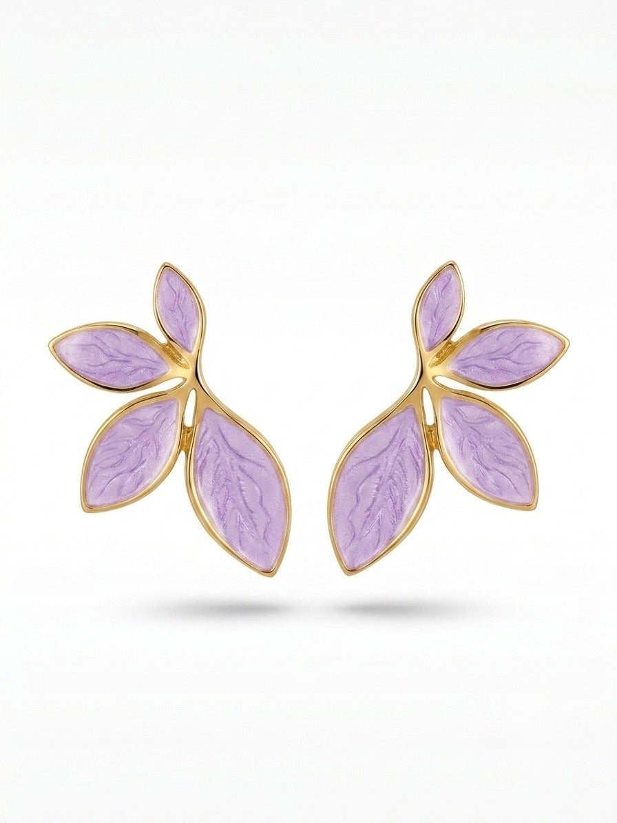 Boucles d'oreilles en acier inoxydable doré et coloris violet clair sous forme de mi-fleur