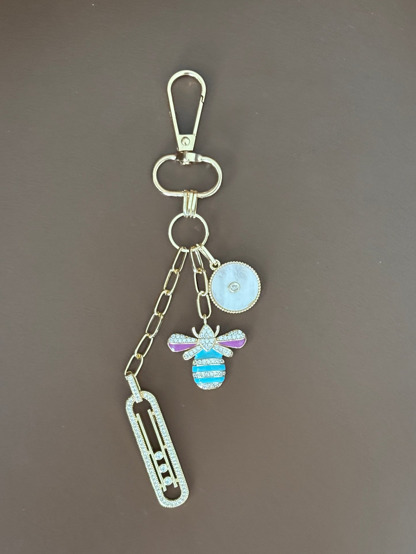 Hold & Charm chic et tendance
