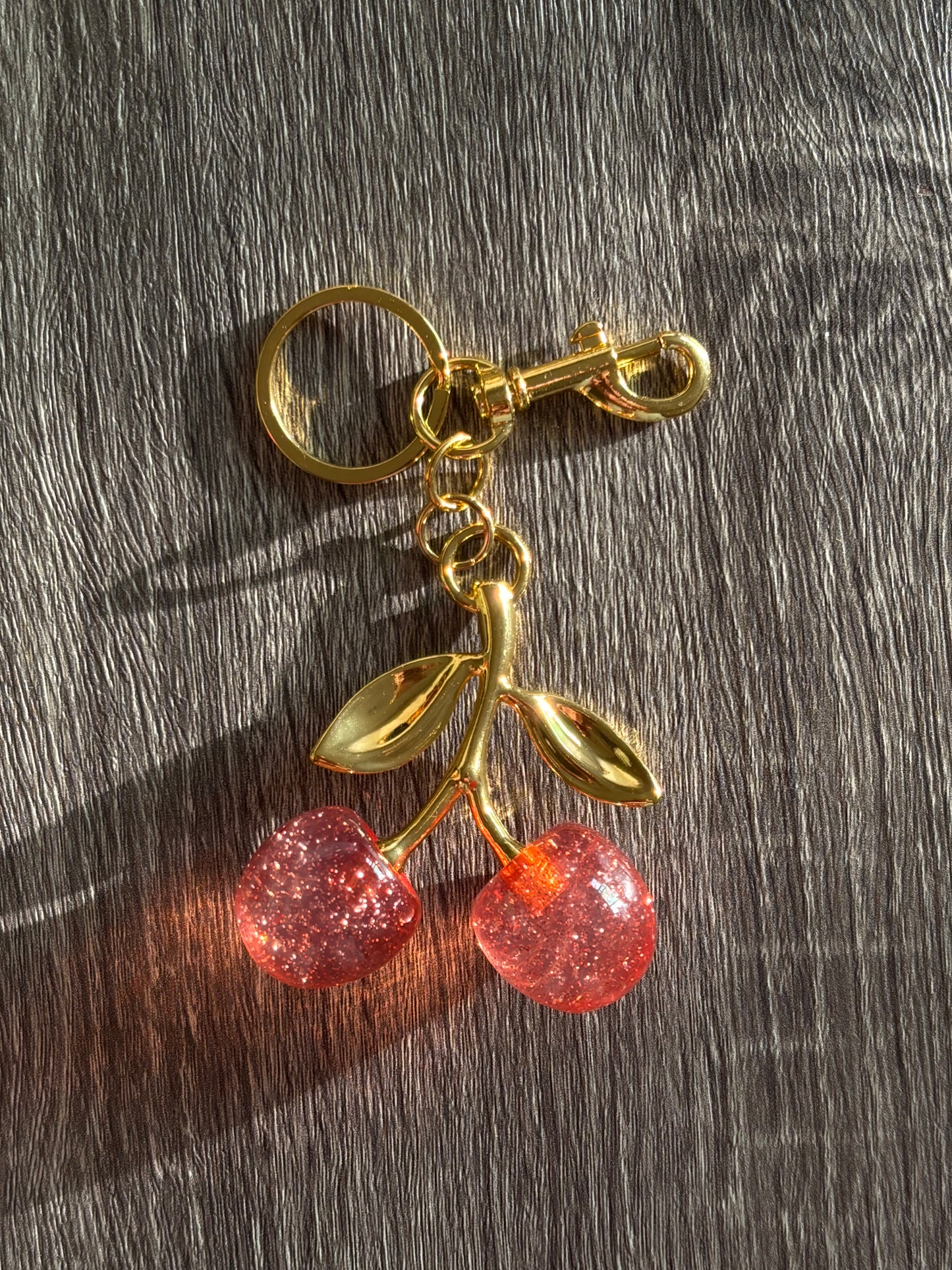 Cherry Charm doré et rose brillant chic
