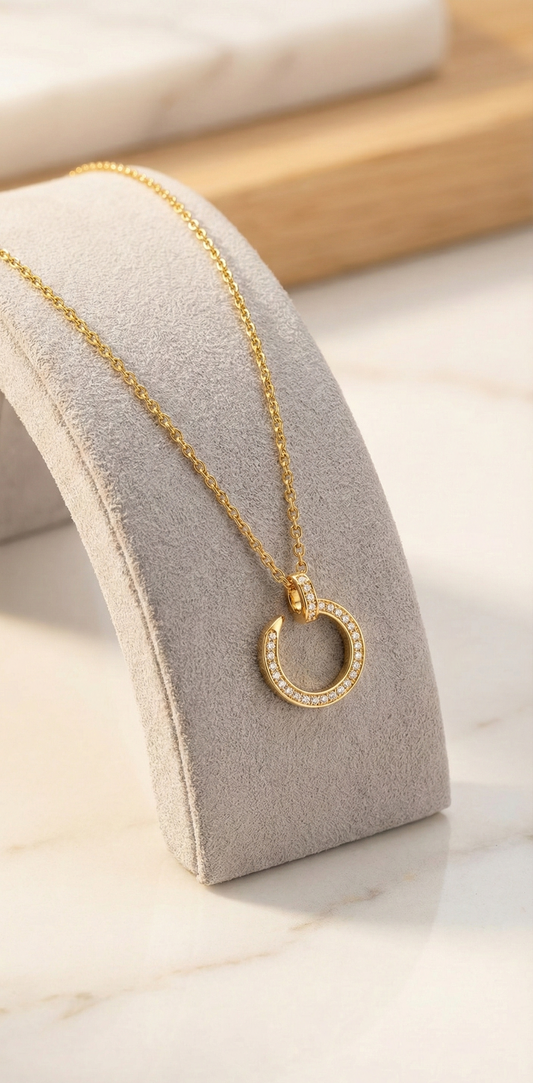 collier doré acier inoxydable clou