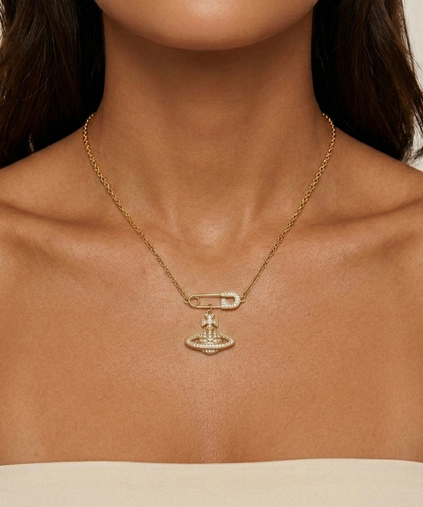 collier en acier inoxydable doré univers